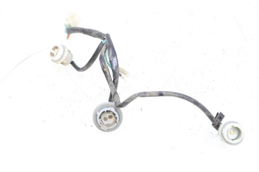 photo de UCHWYT ŻARÓWKI SYM ORBIT III 3 4T 50 (2018 - 2021) - Zoom stanu zużycia