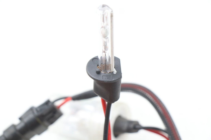 photo de UCHWYT ŻARÓWKI DAELIM S2 125 (2006 - 2007) - Szczegół części