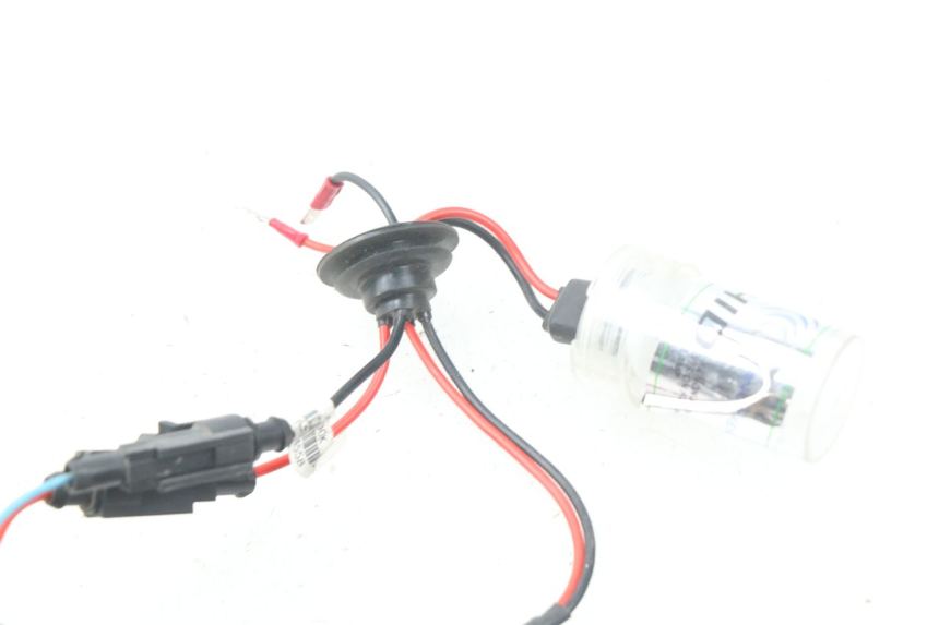 photo de UCHWYT ŻARÓWKI DAELIM S2 125 (2006 - 2007) - Punkty mocowania