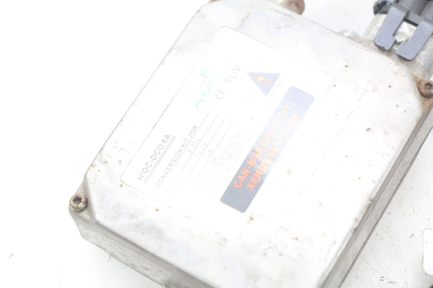 photo de UCHWYT ŻARÓWKI DAELIM S2 125 (2006 - 2007) - Oznaczenia i referencje