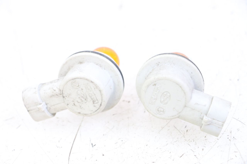 photo de UCHWYT ŻARÓWKI PIAGGIO X10 125 (2012 - 2017) - Szczegół części