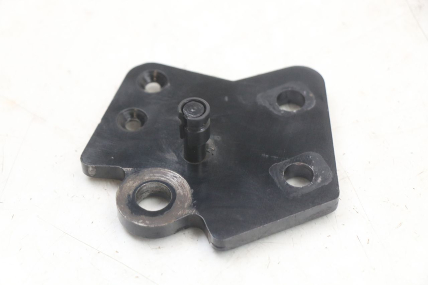 photo de UCHWYT STOPKI PODPOROWEJ HUSQVARNA SVARTPILEN 401 (2018 - 2023) - Zoom stanu zużycia