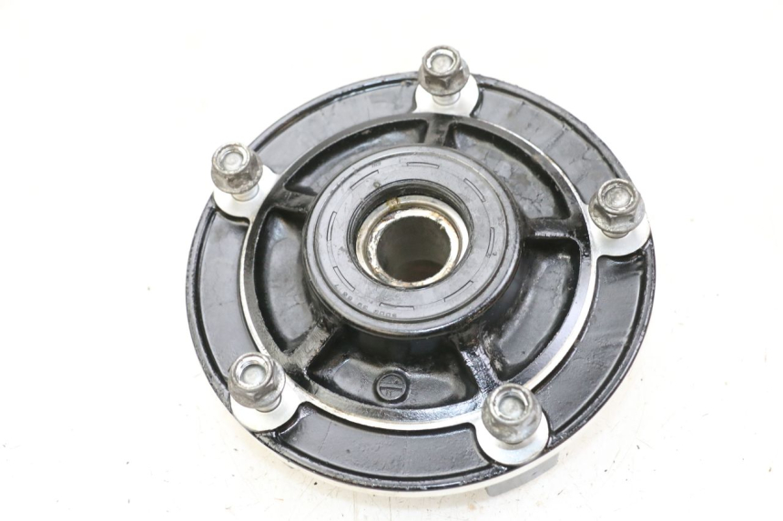 photo de UCHWYT ZĘBATKI SUZUKI GSR 750 (2011 - 2017) - Widok główny