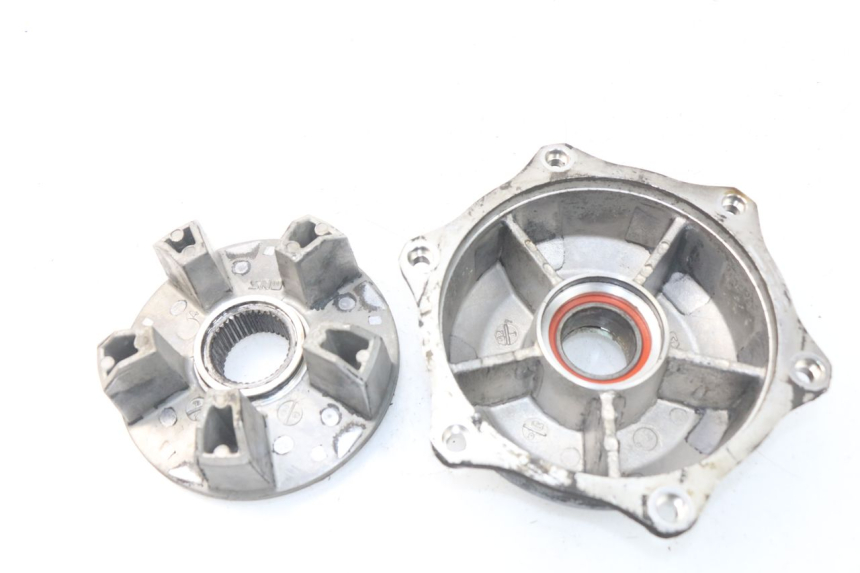 photo de UCHWYT ZĘBATKI TRIUMPH SPRINT ST ABS 1050 (2005 - 2007) - Inny kąt widzenia