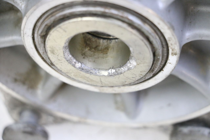 photo de UCHWYT ZĘBATKI KTM SUPERENDURO R 950 (2005 - 2009) - Szczegół części