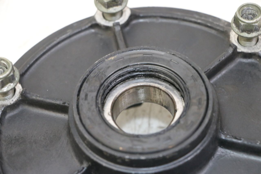 photo de UCHWYT ZĘBATKI YAMAHA FZS FAZER 600 (2001 - 2003) - Zoom stanu zużycia