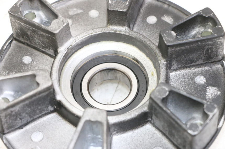 photo de UCHWYT ZĘBATKI YAMAHA FZS FAZER 600 (2001 - 2003) - Inny kąt widzenia