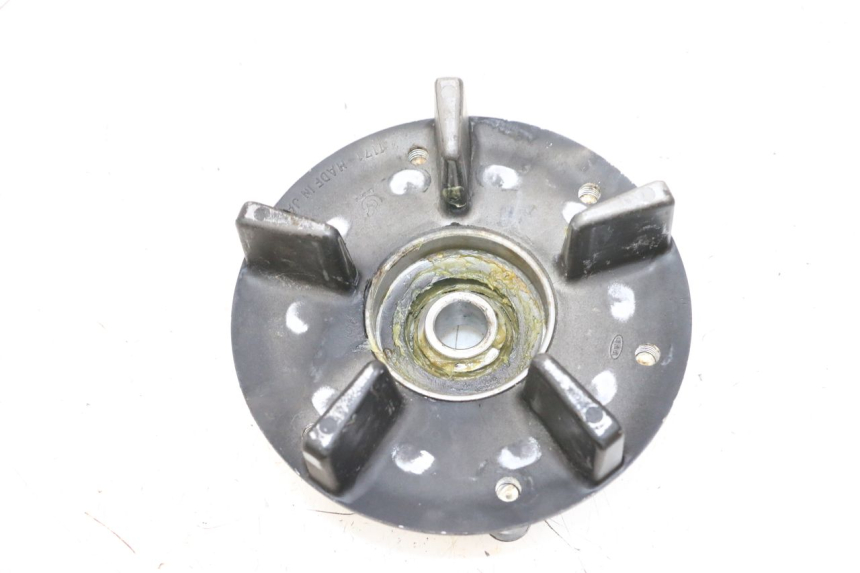 photo de UCHWYT ZĘBATKI KAWASAKI ZR 7 750 (1999 - 2004) - Szczegół części