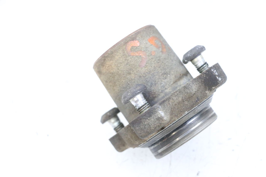 photo de UCHWYT TARCZY HAMULCOWEJ YAMAHA YFM R RAPTOR 250 (2008 - 2014) - Widok ogólny