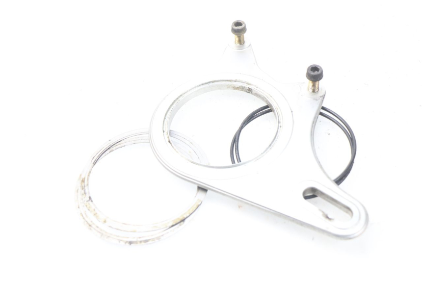 photo de UCHWYT ZACISKU HAMULCA TYLNEGO MV AGUSTA BRUTALE R WALLY 910 (2008 - 2008) - Szczegół części