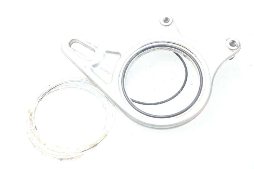 photo de UCHWYT ZACISKU HAMULCA TYLNEGO MV AGUSTA BRUTALE R WALLY 910 (2008 - 2008) - Inny kąt widzenia