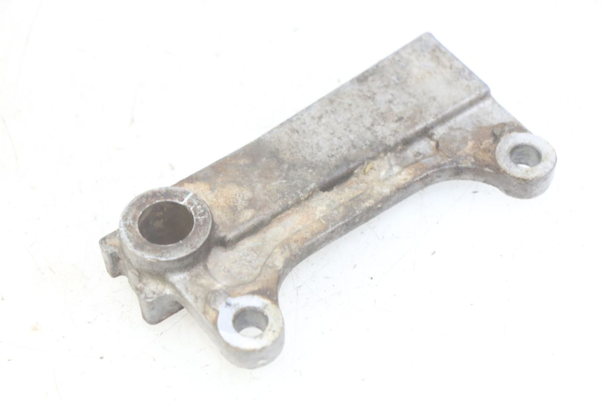 photo de UCHWYT ZACISKU HAMULCA TYLNEGO KAWASAKI KX 85 (2001 - 2013) - Szczegół części