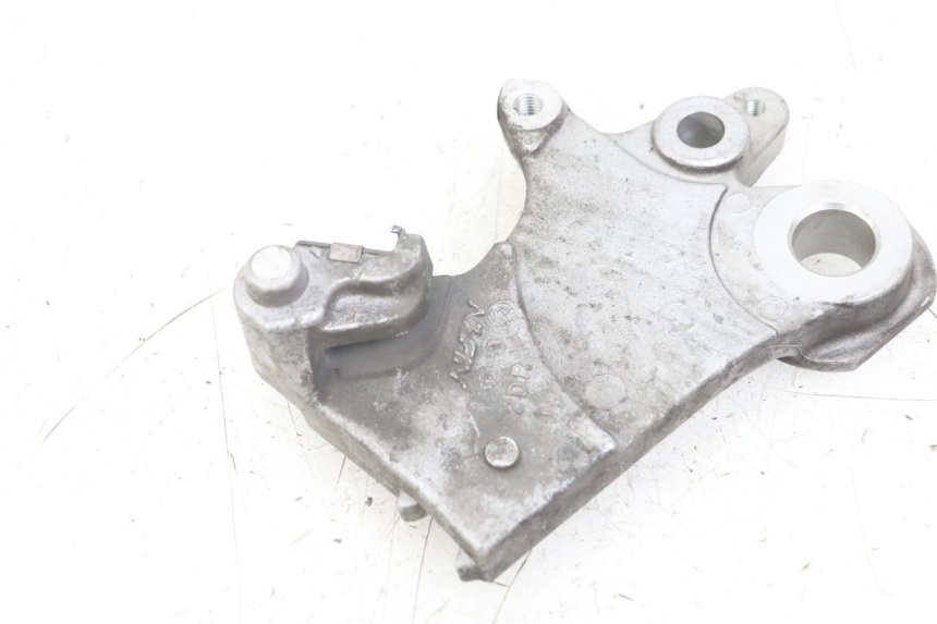 photo de UCHWYT ZACISKU HAMULCA TYLNEGO YAMAHA MT-07 MT07 ABS 700 (2014 - 2017) - Zoom stanu zużycia