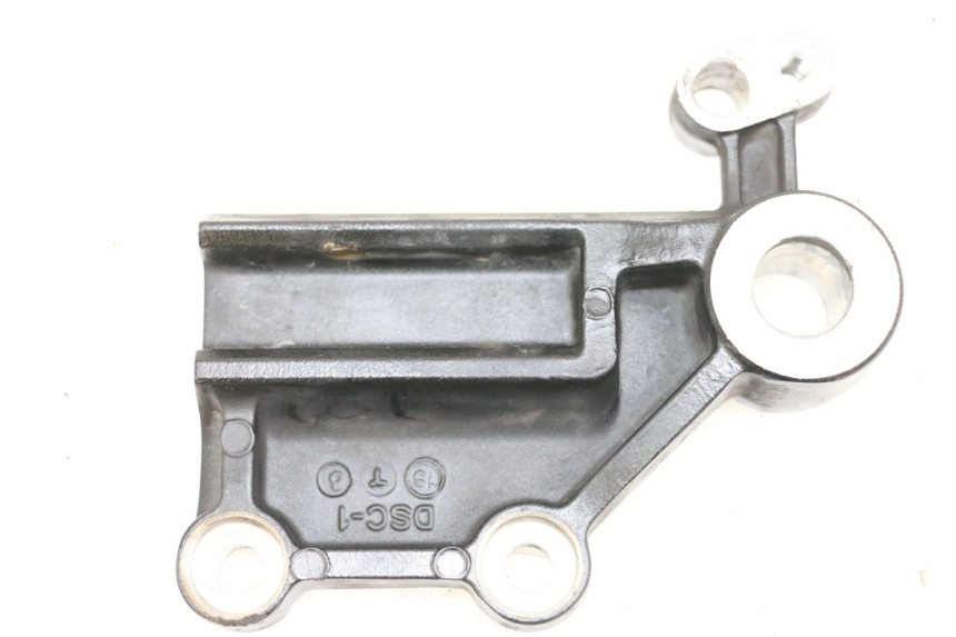 photo de UCHWYT ZACISKU HAMULCA TYLNEGO KAWASAKI NINJA 400 (2018 - 2023) - Widok główny