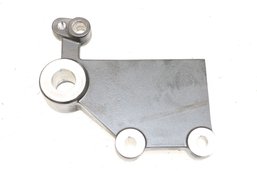 photo de UCHWYT ZACISKU HAMULCA TYLNEGO KAWASAKI NINJA 400 (2018 - 2023) - Szczegół części