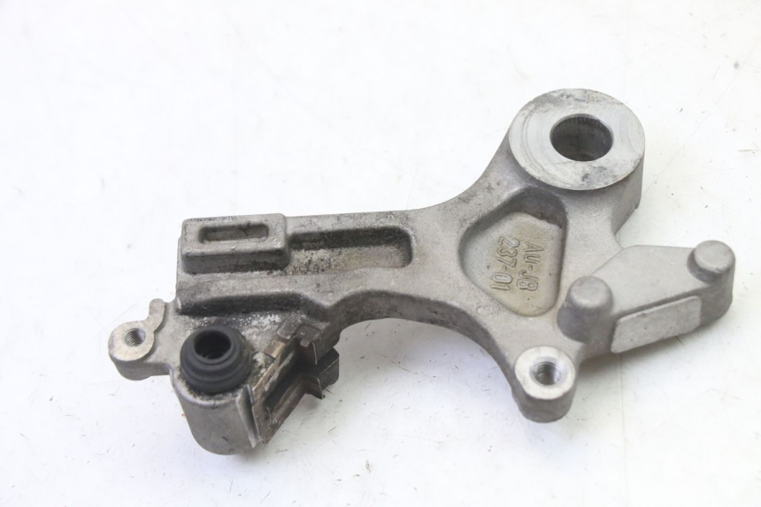 photo de UCHWYT ZACISKU HAMULCA TYLNEGO MAG POWER R-STREET 50 (2016 - 2025) - Inny kąt widzenia