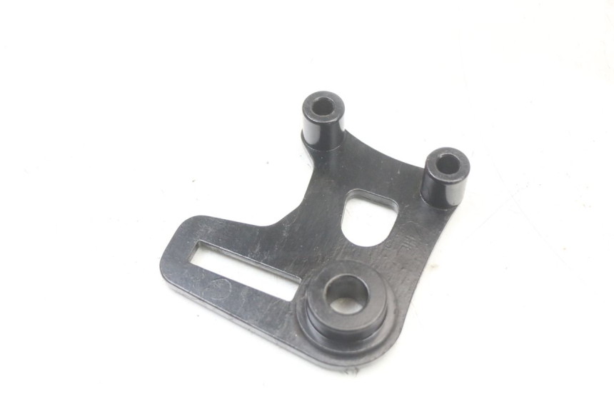 photo de UCHWYT ZACISKU HAMULCA TYLNEGO REGAL RAPTOR SPYDER 125 (2010 - 2018) - Widok główny