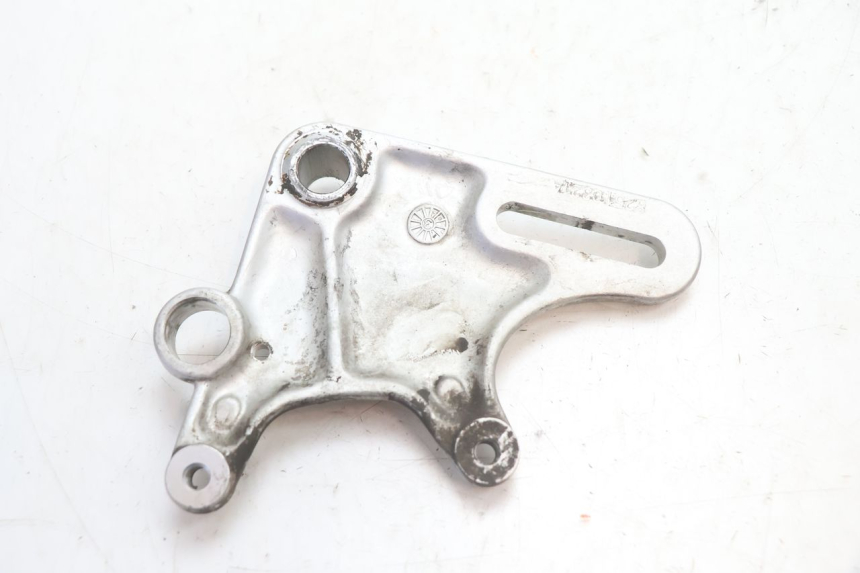 photo de UCHWYT ZACISKU HAMULCOWEGO TYLNEGO DUCATI SS IE DS CARENEE 1000 (2002 - 2006) - Zbliżenie techniczne