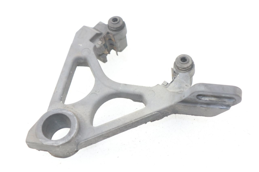 photo de UCHWYT ZACISKU HAMULCA TYLNEGO YAMAHA TDM ABS 900 (2002 - 2014) - Widok główny