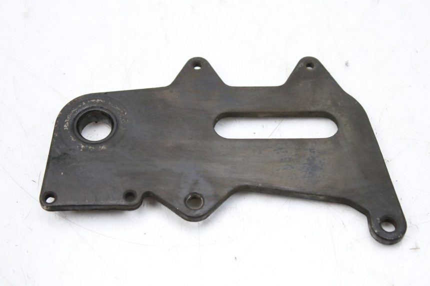 photo de UCHWYT ZACISKU HAMULCA TYLNEGO KEEWAY TX 50 (2008 - 2015) - Inny kąt widzenia