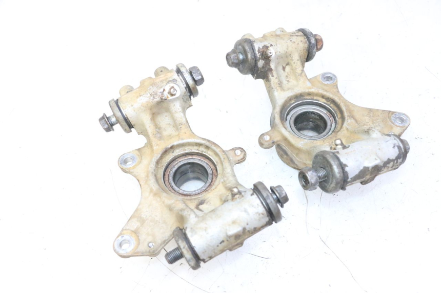 photo de UCHWYT ZACISKU HAMULCA TYLNEGO YAMAHA YFM GRIZZLY 550 (2008 - 2015) - Szczegóły charakterystyczne