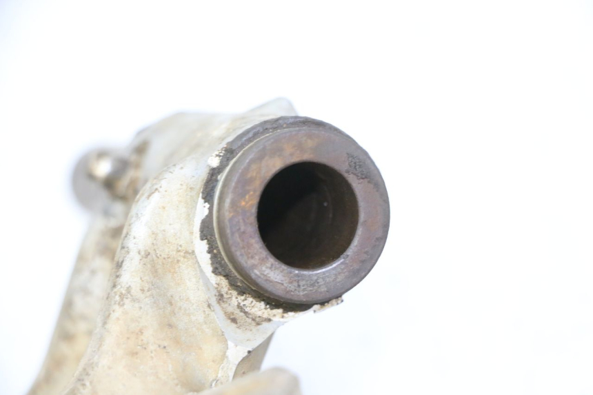 photo de UCHWYT ZACISKU HAMULCA TYLNEGO YAMAHA YFM GRIZZLY 550 (2008 - 2015) - Struktura - zbliżenie