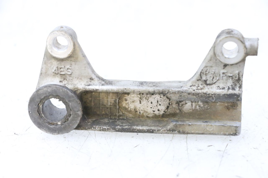 photo de UCHWYT ZACISKU HAMULCA TYLNEGO YAMAHA YZ 85 (2002 - 2018) - Szczegół części