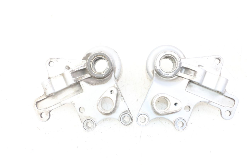 photo de UCHWYT ZACISKU HAMULCA PRZEDNIEGO PIAGGIO IE MP3 YOURBAN 300 (2011 - 2016) - Widok ogólny