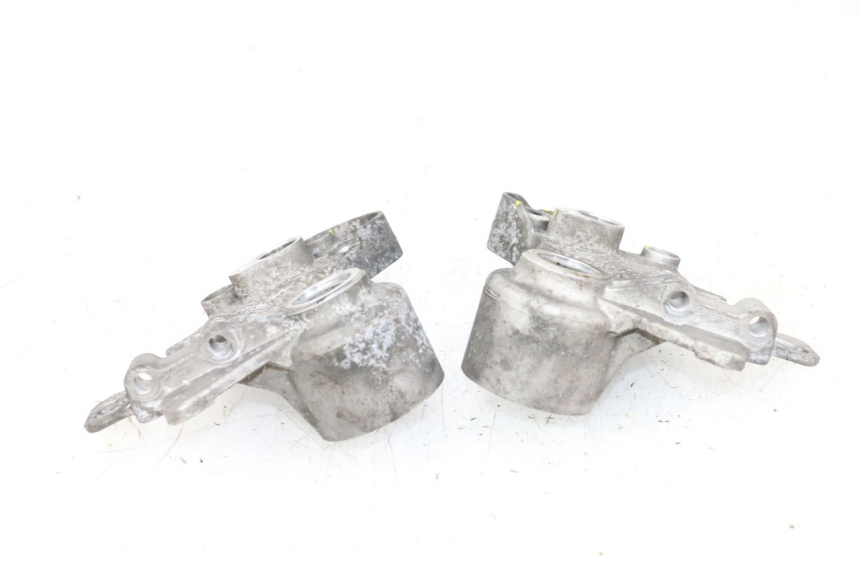 photo de UCHWYT ZACISKU HAMULCA PRZEDNIEGO PIAGGIO MP3 HPE 300 (2019 - 2026) - Zoom stanu zużycia