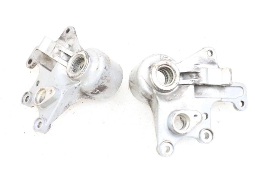 photo de UCHWYT ZACISKU HAMULCA PRZEDNIEGO PIAGGIO MP3 500 (2011 - 2015) - Szczegół części