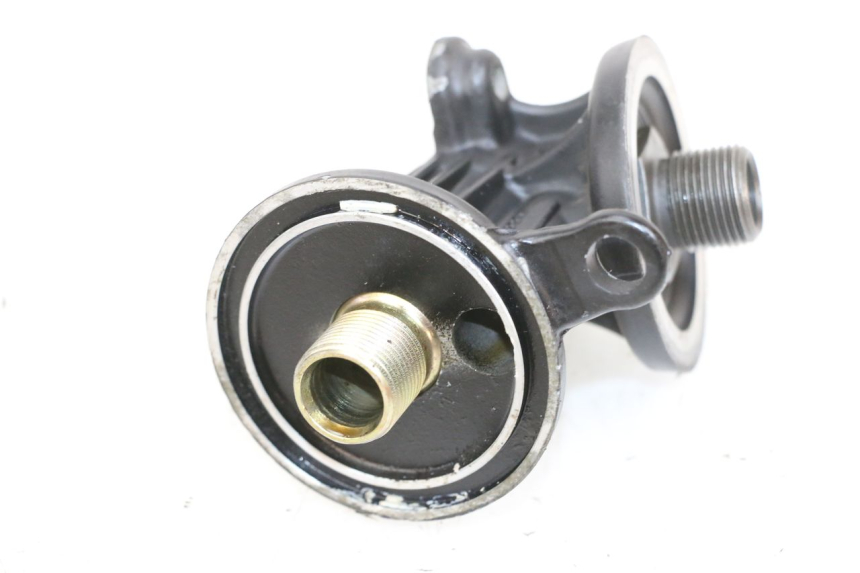 photo de UCHWYT FILTRA OLEJU MV AGUSTA BRUTALE R WALLY 910 (2008 - 2008) - Inny kąt widzenia