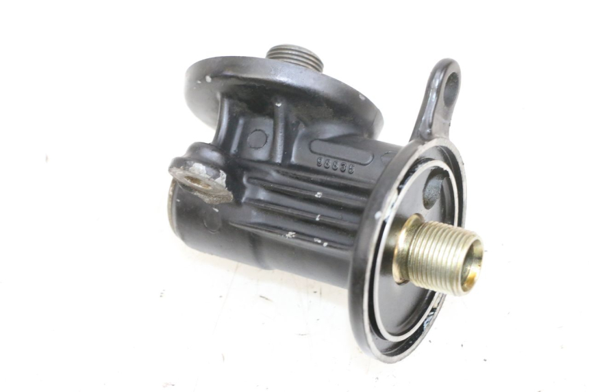 photo de UCHWYT FILTRA OLEJU MV AGUSTA BRUTALE R WALLY 910 (2008 - 2008) - Zbliżenie techniczne