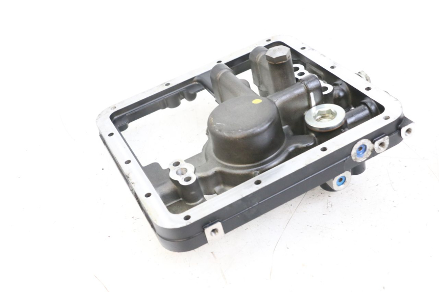 photo de UCHWYT FILTRA OLEJU MOTO GUZZI NORGE 8V GT 1200 (2011 - 2016) - Szczegół części