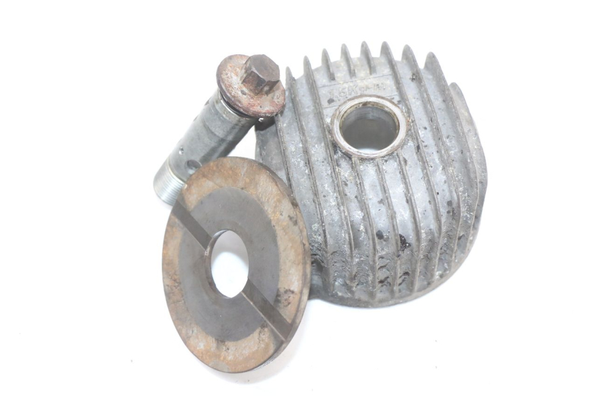 photo de UCHWYT FILTRA OLEJU YAMAHA XJ F 900 (1983 - 1994) - Szczegół części