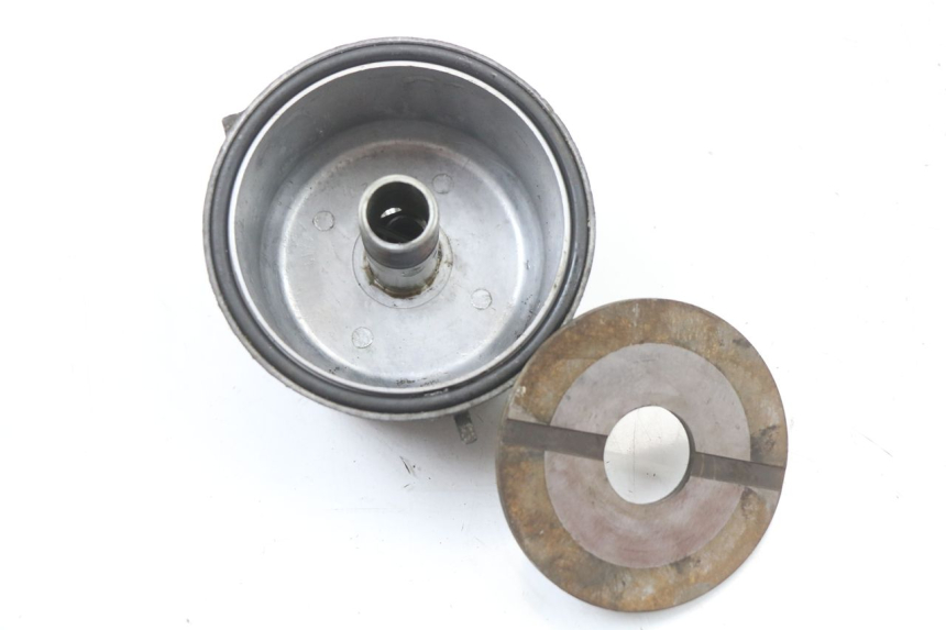 photo de UCHWYT FILTRA OLEJU YAMAHA XJ F 900 (1983 - 1994) - Widok ogólny