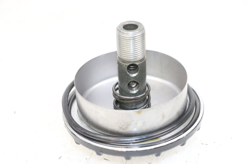 photo de UCHWYT FILTRA OLEJU KAWASAKI ZR 7 750 (1999 - 2004) - Zoom stanu zużycia