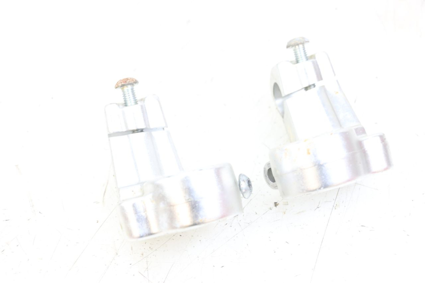 photo de UCHWYT KIEROWNICY GILERA DNA 50 (2000 - 2007) - Widok ogólny