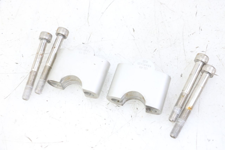 photo de UCHWYT KIEROWNICY HONDA NTV DEAUVILLE ABS 700 (2007 - 2016) - Widok główny