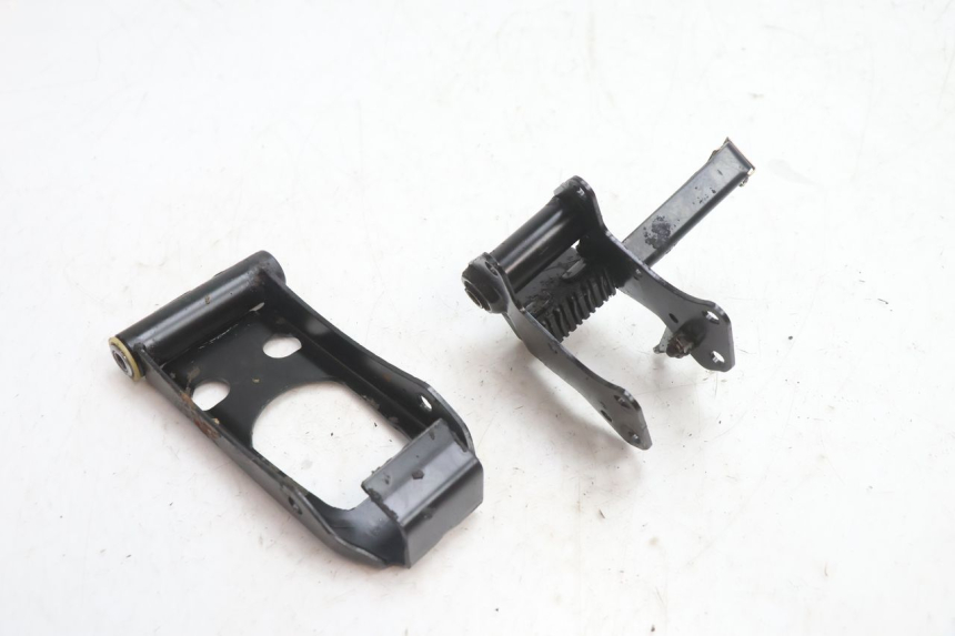 photo de UCHWYT SILNIKA PEUGEOT 103 SPX CLIP 50 (1989 - 1992) - Zoom stanu zużycia