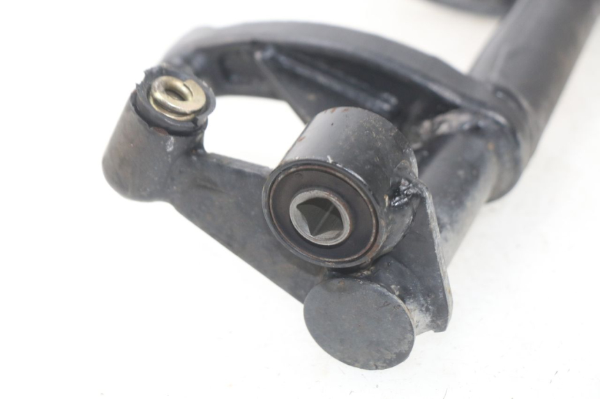 photo de UCHWYT SILNIKA KYMCO AGILITY 4T 50 (2018 - 2022) - Szczegół części