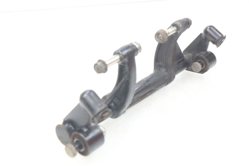 photo de UCHWYT SILNIKA KYMCO AGILITY 4T 50 (2018 - 2022) - Zoom stanu zużycia