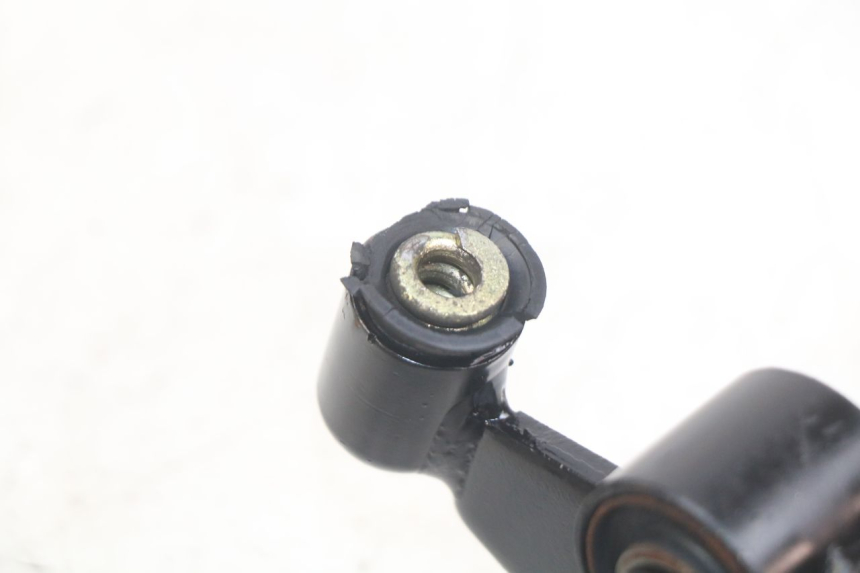 photo de UCHWYT SILNIKA KYMCO AGILITY 4T 50 (2018 - 2022) - Zbliżenie techniczne