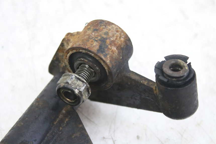 photo de UCHWYT SILNIKA KYMCO AGILITY 4T 50 (2005 - 2018) - Szczegół części