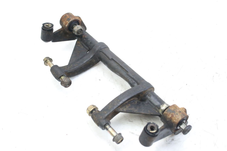 photo de UCHWYT SILNIKA KYMCO AGILITY 4T 50 (2005 - 2018) - Punkty mocowania