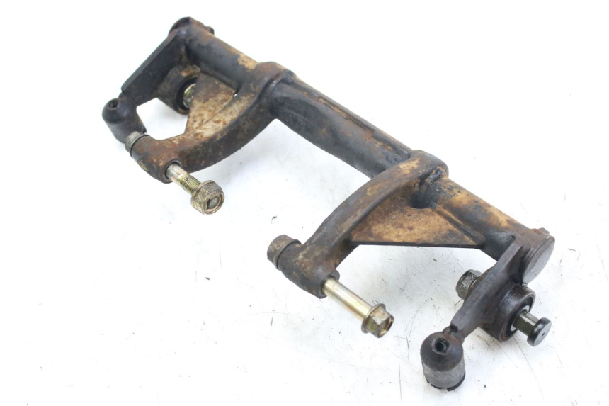 photo de UCHWYT SILNIKA KYMCO AGILITY 4T 50 (2005 - 2018) - Oznaczenia i referencje