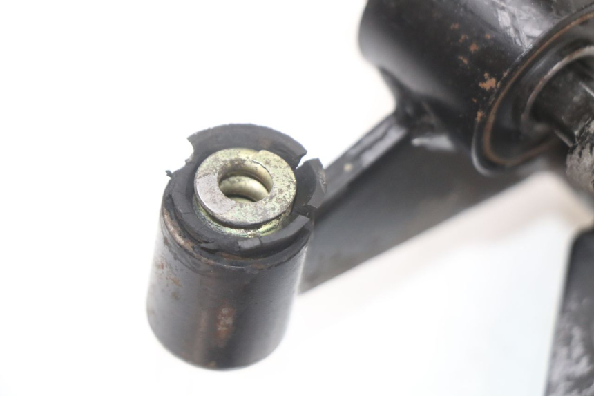 photo de UCHWYT SILNIKA KYMCO AGILITY CARRY 50 (2011 - 2020) - Oznaczenia i referencje