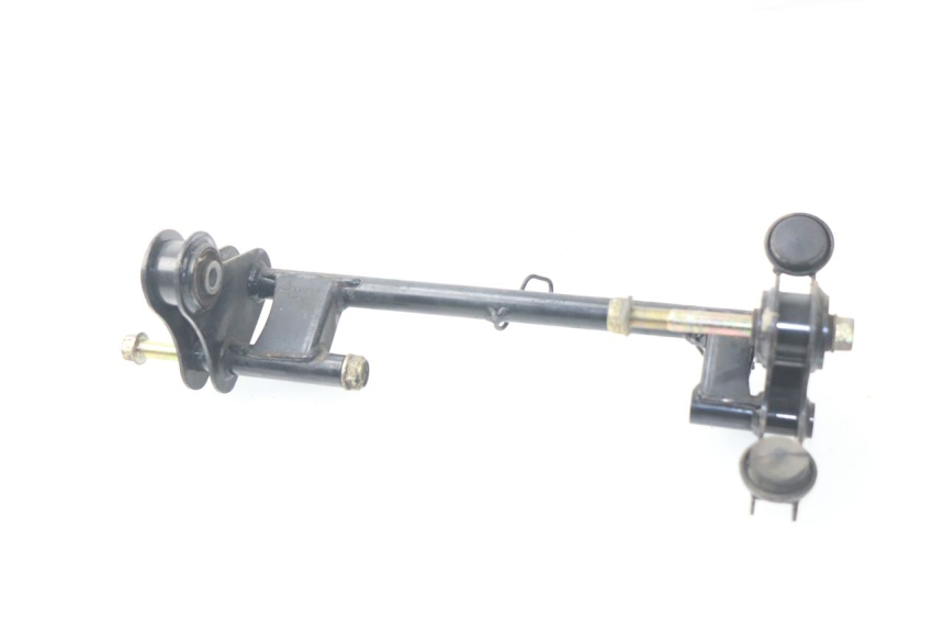 photo de UCHWYT SILNIKA KYMCO AGILITY CITY 2T 50 (2008 - 2016) - Zbliżenie techniczne