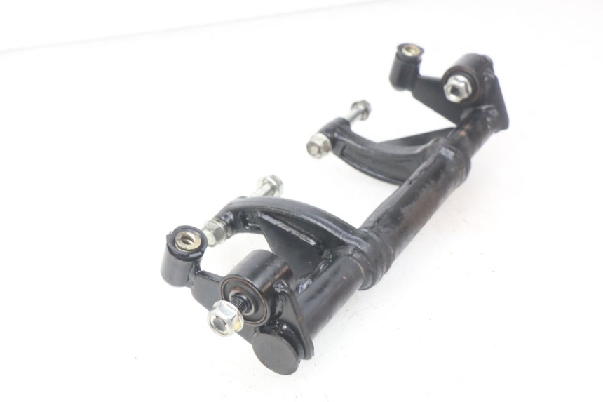 photo de UCHWYT SILNIKA KYMCO AGILITY DELIVERY 4T 50 (2018 - 2023) - Szczegół części