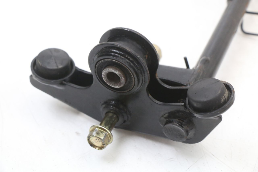 photo de UCHWYT SILNIKA KYMCO AGILITY FR 2T 50 (2012 - 2017) - Zoom stanu zużycia