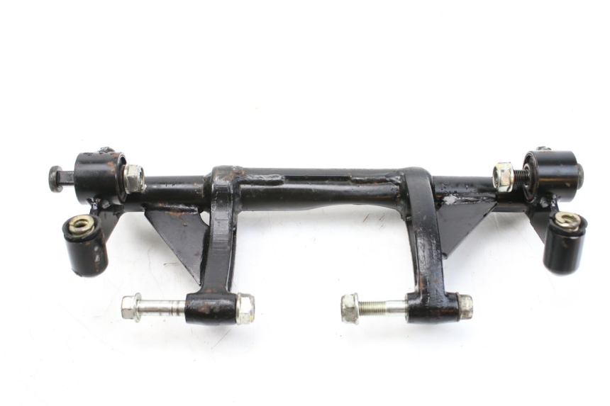 photo de UCHWYT SILNIKA KYMCO AGILITY NAKED RENOUVO 4T 50 (2018 - 2020) - Widok główny